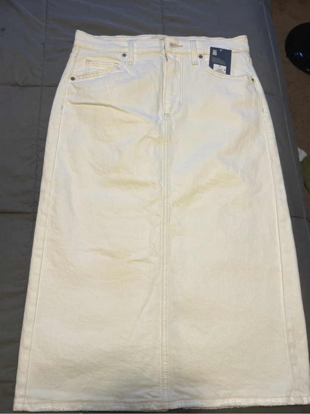 Universal Thread White Straight Midi Denim Skirt
